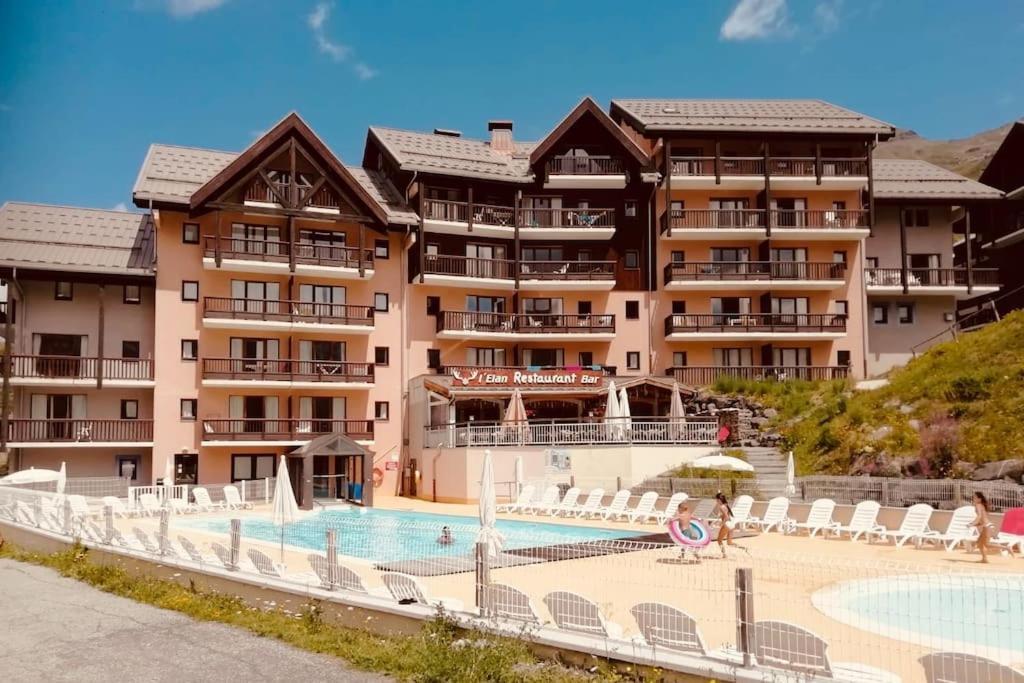 Appartement Pied Des Pistes วัลเมนิเย ภายนอก รูปภาพ